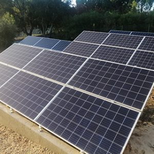 Instalacao-paineis-solares-em-solo-300x300